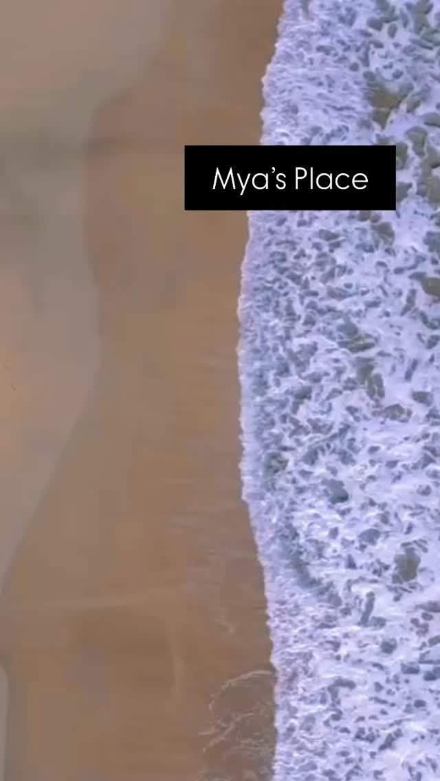 ¡Escápate a esta encantadora casita en Playa Cocles! 🏝️ 🥥 🌊 ☀️ 

La casita tiene:
🛌 cama matrimonial 
🚙 parqueo privado con portón eléctrico 
🚿 ducha con agua caliente 
 🛜 internet 
 📺 smart TV 
🍱 cocina completamente equipada 
❄️ aire acondicionado 

Para información o reservas al whatsapp: 📲 8609 2424 (https://wa.link/5uj1n0).

Estamos ubicados en Playa Cocles, Puerto Viejo.

#caribe #costarica #puertoviejo #puravida #airbnb #playa #caribesur #airbnbsuperhost #parejas #naturaleza #casitas #descanso